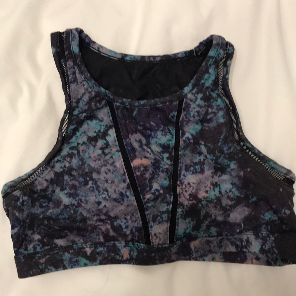 Fabletics sports bra
